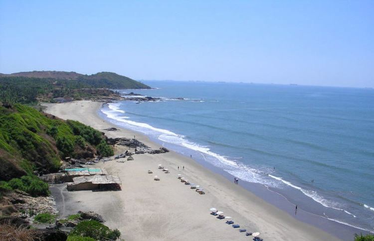 Chapora Beach httpsuploadwikimediaorgwikipediacommonsaa