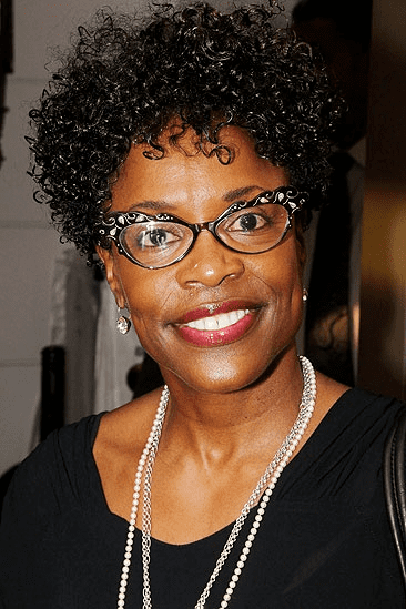 Apr. 15-25: Manhattan Theatre Club to Stream NEAT, Written and Performed by Charlayne  Woodard, in MTC's Curtain Call Series – Backstage Pass with Lia Chang