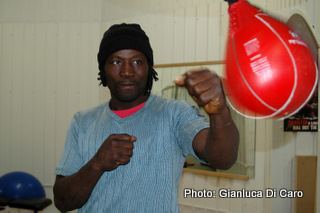 Charles Adamu Charles Adamu wins Commonwealth title Boxing News