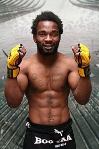 Charles Bennett (fighter) wwwgladiatorchallengecomimagesfighters107lgjpg