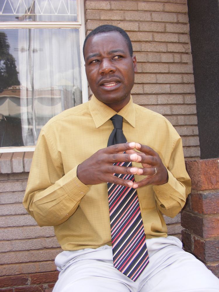 Charles Charamba Pastor Charamba complete studies Religion in Zimbabwe