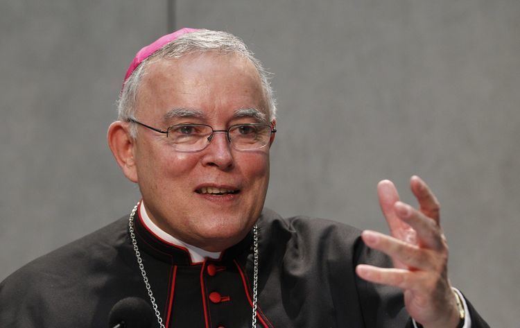 Charles J. Chaput Archbishop Chaput discusses HHS mandate divorced