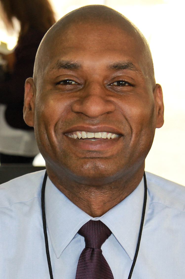 Charles M. Blow Charles M Blow Wikipedia the free encyclopedia