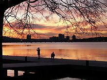 Charles River httpsuploadwikimediaorgwikipediacommonsthu