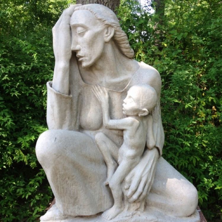 Charles Umlauf Umlauf Sculpture Garden Museum Austin Texas War Mother by