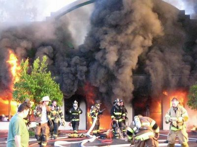 Charleston Sofa Super Store fire commandsafetycomwpcontentuploadssites102011