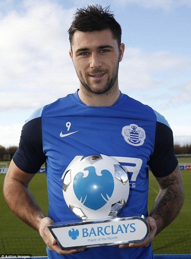 Charlie Austin Charlie Austin bags Barclays Premier League player of the