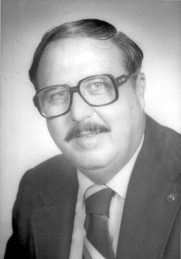 Charlie Hall (politician)