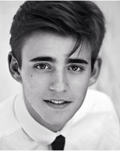 Charlie Rowe Charlie Rowe on Pinterest Red Band Society Let Me Go