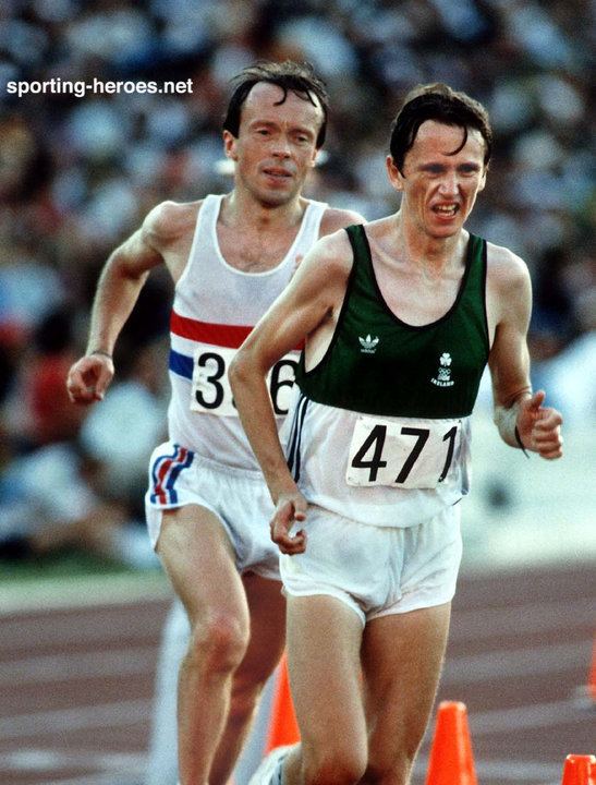 Charlie Spedding running behind John Treacy in the final few yards of the 1984 Olympics