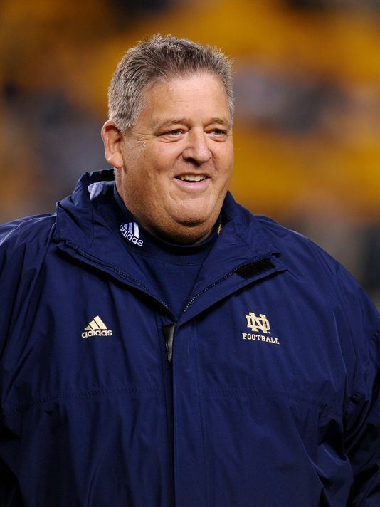 Charlie Weis The final tally for Notre Dames buyout of Charlie Weis 1897M