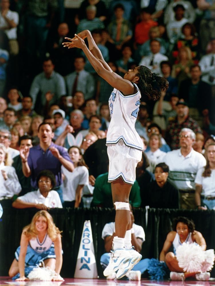 Charlotte Smith (basketball) NC Sports Hall of Fame class of 2015 has a mix of