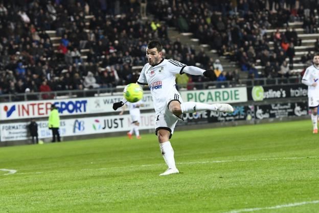 Charly Charrier Amiens BourgenBresse vise Charly Charrier Foot Transferts