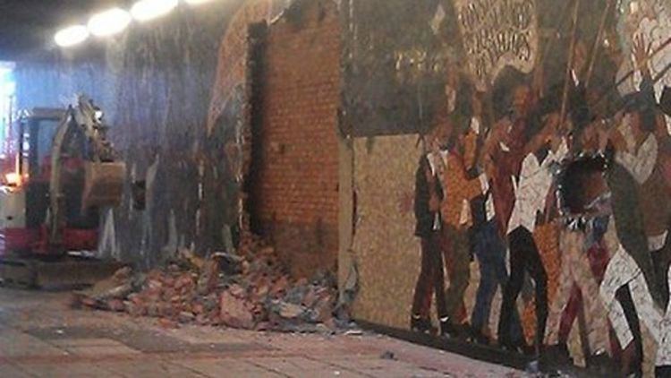 Chartist Mural Newport Chartist mural Protest as demolition takes place BBC News