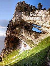 Chartreuse Mountains httpsuploadwikimediaorgwikipediacommonsthu