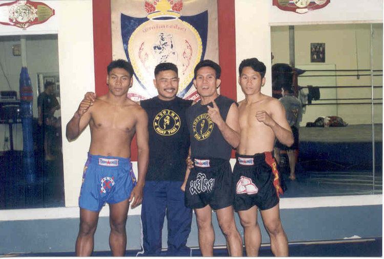 Chatchai Sasakul Ax Muay Thai Kickboxing Forum Chatchai Sasakul Still