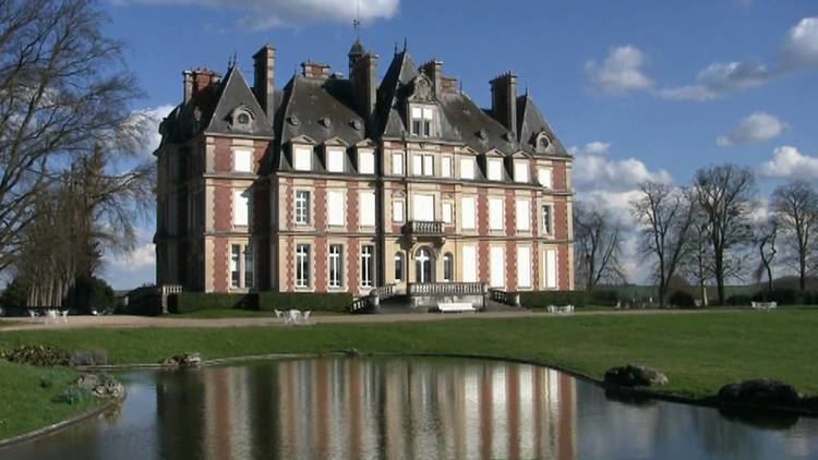 Chateau de la Trousse httpsiytimgcomviITFuNGdwIrQmaxresdefaultjpg