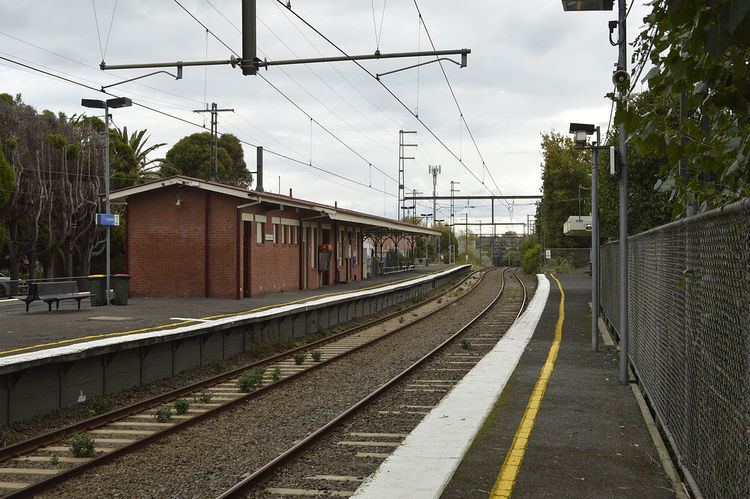 Chatham railway station, Melbourne