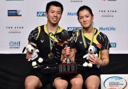 Chau Hoi Wah Lee Chunhei and Chau Hoiwah become first Hong Kong pair