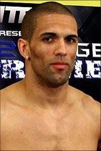 Che Mills www3cdnsherdogcomimagecrop200300imagesfi