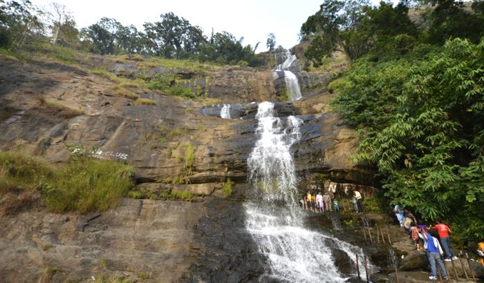 Cheeyappara Cheeyappara Waterfalls in Munnar