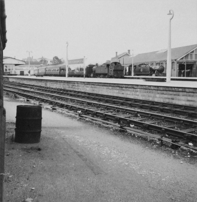 Cheltenham Spa St. James railway station wwwswindonsotherrailwaycoukjh4jpg