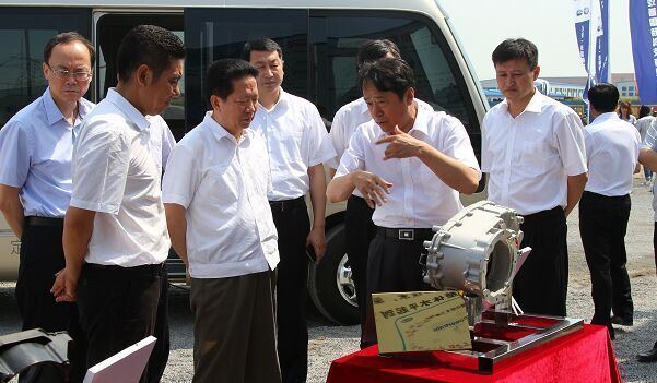 Chen Qiufa Governor Chen Qiufa visited Liaoyang Faw Plate Technology Co Ltd