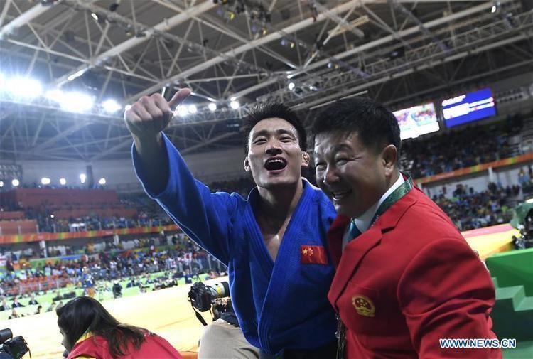 Cheng Xunzhao Cheng Xunzhao wins bronze medal in men39s 90kg judo at Rio Games
