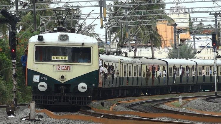 Chennai Suburban Railway Electric Suburban Train at Chennai Fast line to Beach YouTube