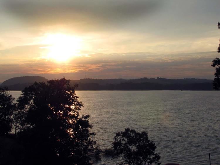 Cherokee Lake wwwcherokeelakeinfocomimglakesimgbgimagecher