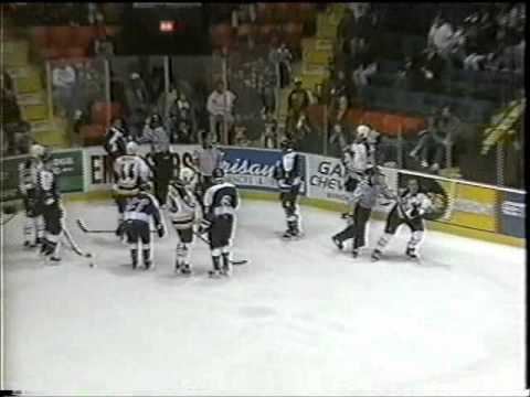 Chesapeake Icebreakers ECHL Brad Domonsky vs Dan Harrison Nov 01 1997 YouTube