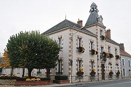 Chevilly, Loiret httpsuploadwikimediaorgwikipediacommonsthu