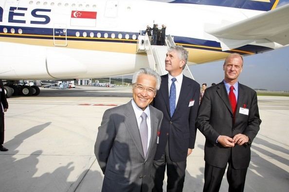 Chew Choon Seng Chew Choon Seng Pictures First Airbus A380 Enters