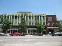 Chicago Bee Building httpsuploadwikimediaorgwikipediacommonsthu