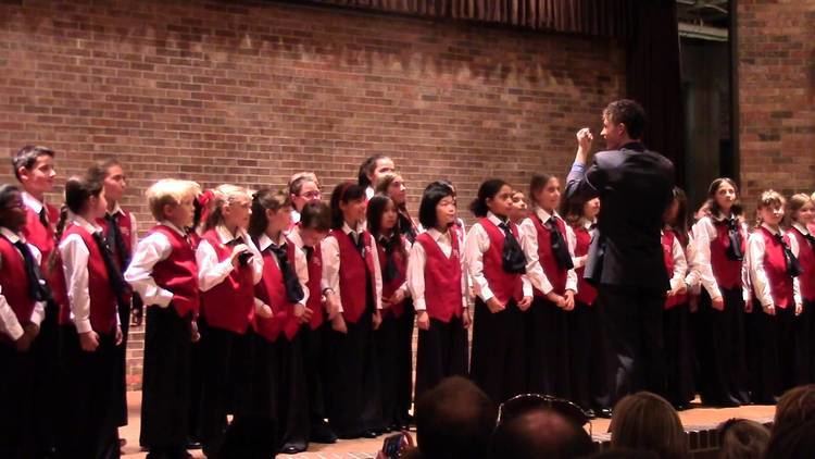 Chicago Children's Choir Chicago Children39s Choir Lincoln Park Allegro Red Vest Ceremony
