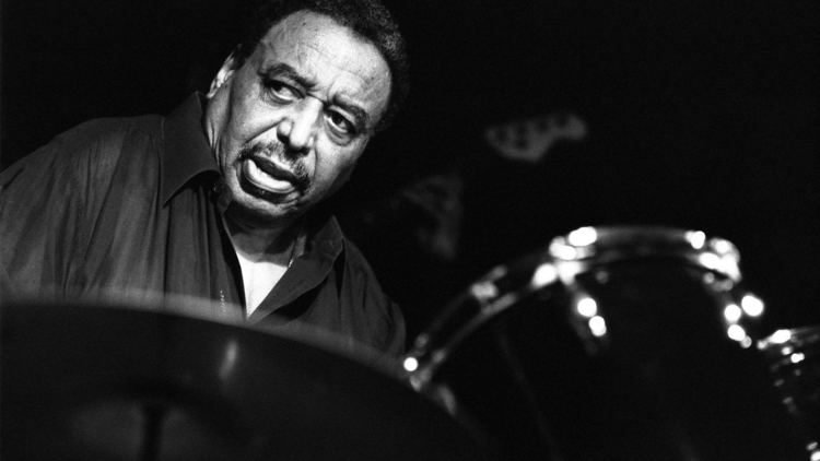 Chico Hamilton Drummer Chico Hamilton West Coast Jazz Pioneer Dies A Blog