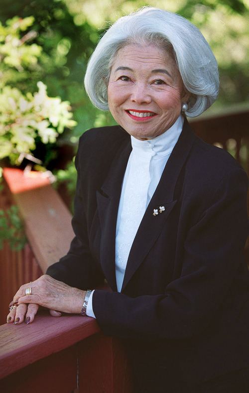 Chieko N. Okazaki Beloved Mormon womens leader Chieko Okazaki dies The Salt Lake