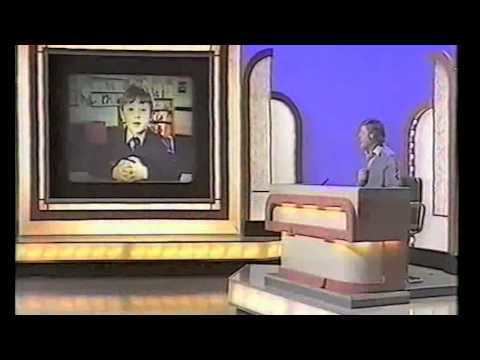 Child's Play (UK game show) httpsiytimgcomviizeo6lUZRHghqdefaultjpg