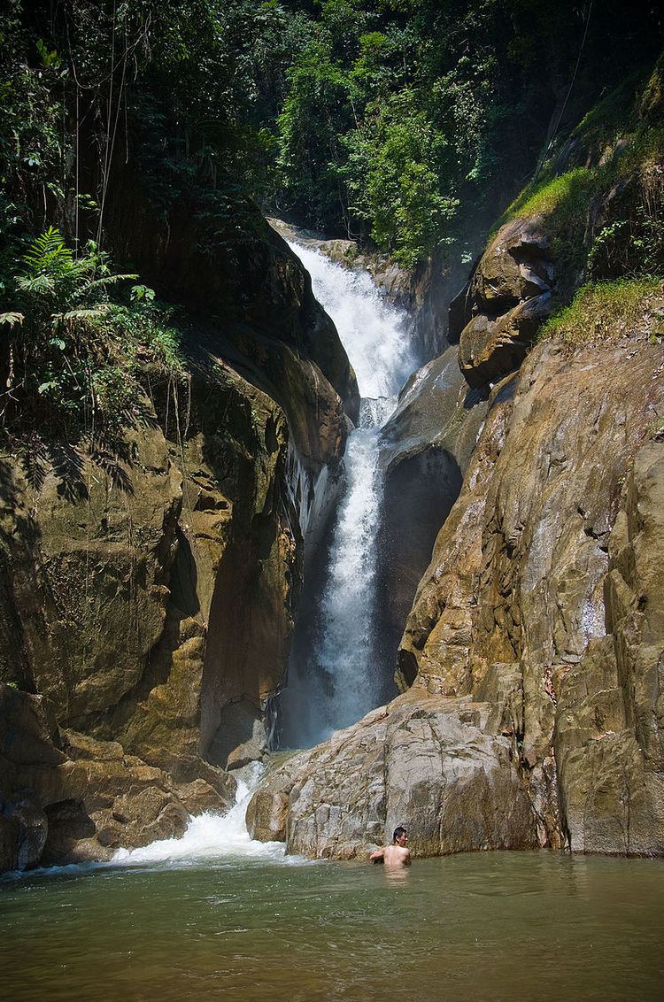 Chiling waterfalls