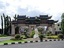 Chinatown, Kuching httpsuploadwikimediaorgwikipediacommonsthu
