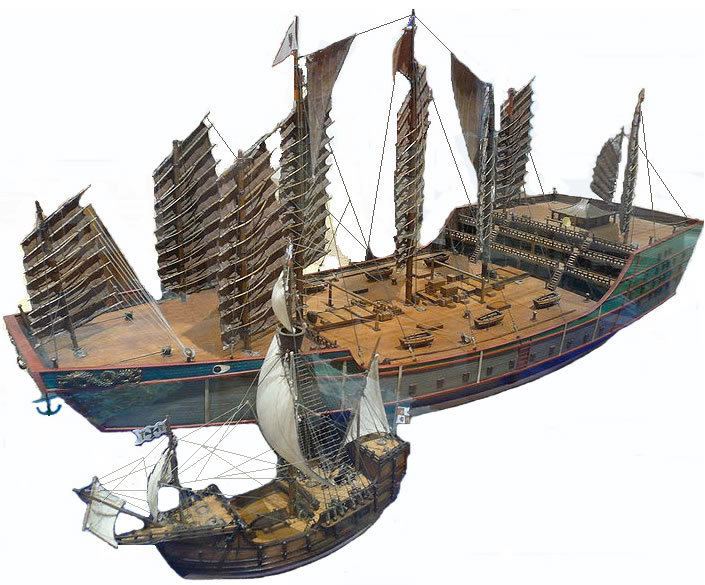‪The comparison between Admiral Zheng He’s ship (back) and Christopher Columbus’s ship, the Santa Maria (front).