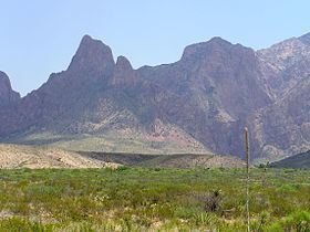 Chisos Mountains httpsuploadwikimediaorgwikipediacommonsthu
