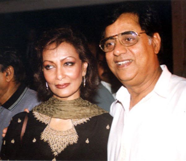 Chitra Singh Chitra Singh Jagjitji protected me from the outside world