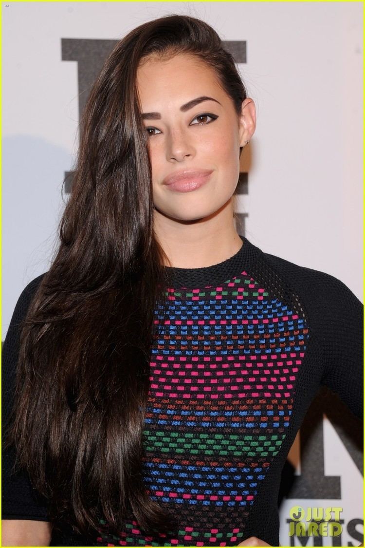 Chloe Bridges Erin Heatherton amp Chloe Bridges M Missoni is for Music