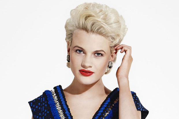 Chloe Jasmine X Factor39s ChloeJasmine features in shopaholics