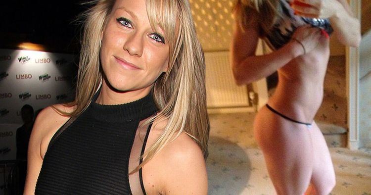 Chloe Madeley Chloe Madeley gets toothpaste on her BUTT and has no idea