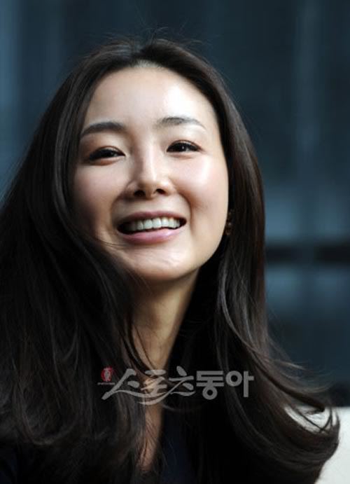 Choi Ji-woo Choi Jiwoo back in dramaland as a lawyer Dramabeans