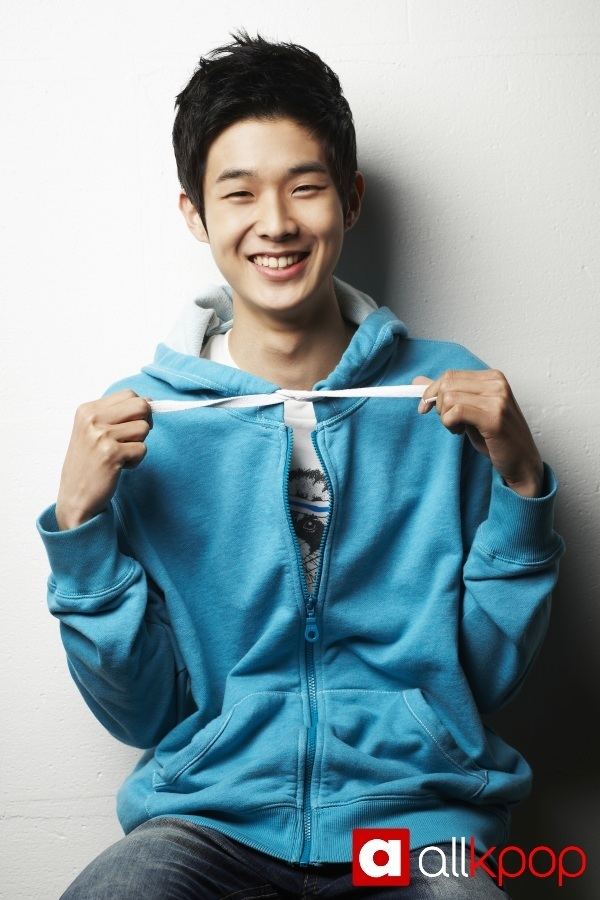 Choi Woo-shik JYPE TO START 2013 WITH FOUR NEW ACTORS IN THEIR ROSTER