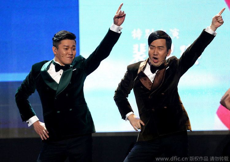 Chopstick Brothers Chopstick Brothers Win the International Song Award at the 2014 AMA