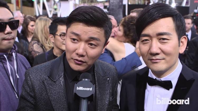 Chopstick Brothers Chopstick Brothers on the AMAs Red Carpet 2014 YouTube